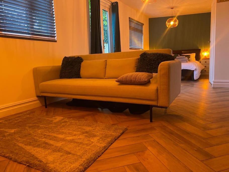Cozy Cabin With Modern Comforts Wootton  المظهر الخارجي الصورة